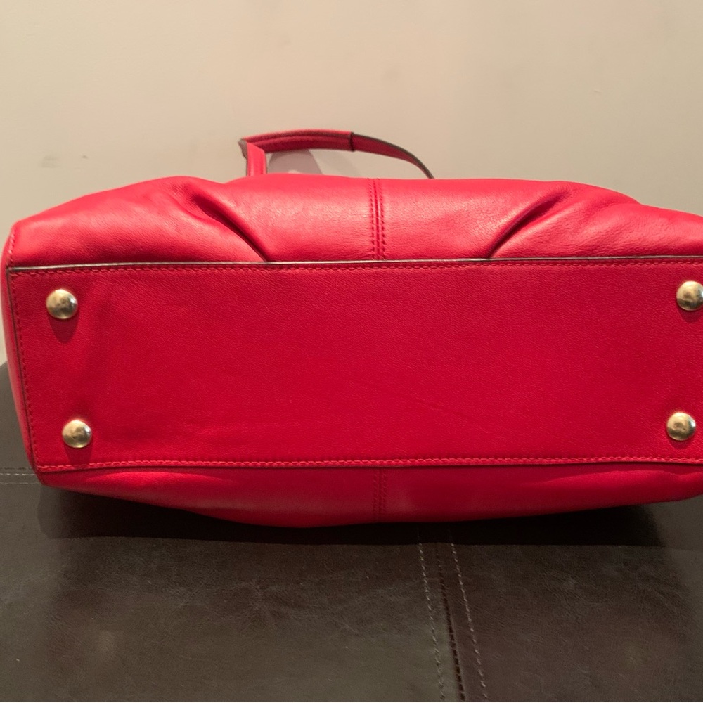 ❤️COACH❤️LEATHER CARRYALL. GORGEOUS!!! - Picture 4 of 15